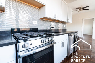 923 W Waveland Ave, Unit 3B in Chicago, IL - Building Photo - Building Photo
