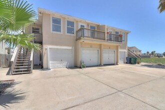 13986 Fortuna Bay Dr in Corpus Christi, TX - Foto de edificio - Building Photo