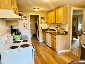 26 Candlelight Terrace in Hartford, VT - Building Photo - Building Photo