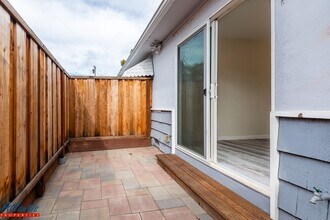 507-511 Madison Ave in Redwood City, CA - Building Photo - Building Photo