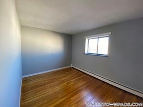 14 Riverside St in Watertown, MA - Building Photo - Building Photo