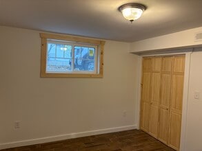 215 Irene Ave in Rochelle, IL - Foto de edificio - Building Photo