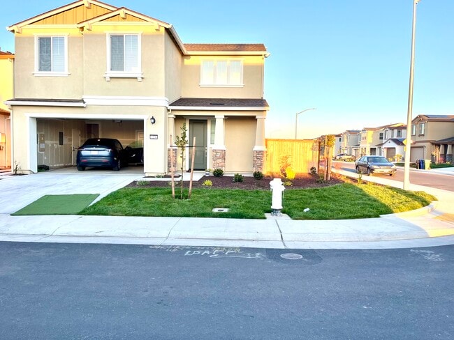 7276 Dorstone Wy