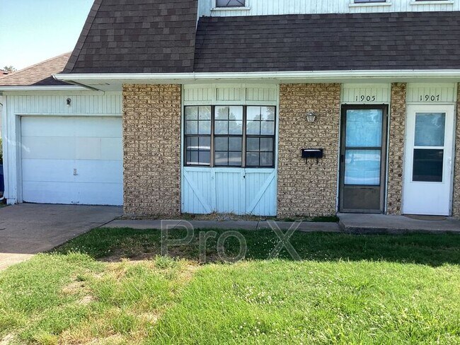 property at 1905 Campbell Pkwy