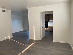 22593 Rd 130 in Tulare, CA - Building Photo - Building Photo