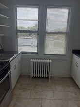 2225 Kearny St in Washington, DC - Building Photo - Building Photo
