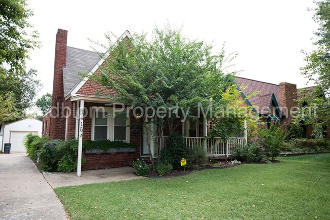property at 1415 S Jamestown Ave