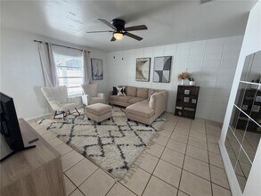 15219 Westminister Ave in Clearwater, FL - Building Photo - Building Photo