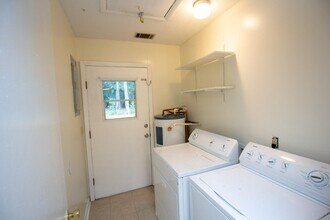 8 University Pl in Statesboro, GA - Building Photo - Building Photo