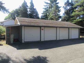 19815 NW Rock Creek Blvd in Portland, OR - Building Photo - Other