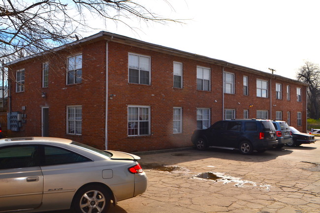 Flats on 15th in Tulsa, OK - Building Photo - Other