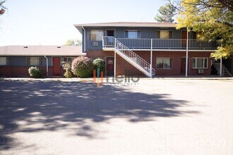 7930 W 10th Ave in Lakewood, CO - Building Photo - Building Photo
