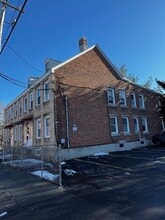 151-153 Charles St in Lowell, MA - Building Photo - Building Photo