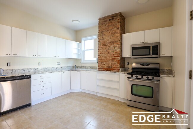 58 Aldie St, Unit 1 in Boston, MA - Foto de edificio - Building Photo