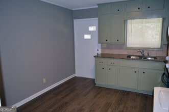 8859 E Main St in Woodstock, GA - Building Photo - Building Photo