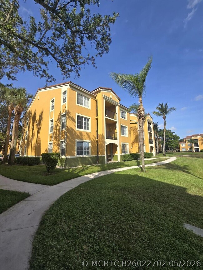 2151 W Preserve Way