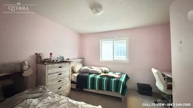 202 Eaglecrest St in Kitchener, ON - Building Photo - Building Photo