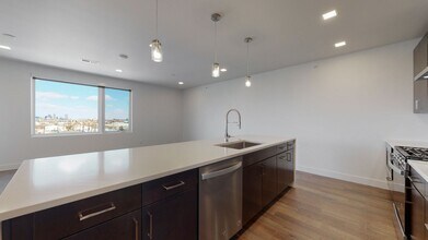 1898 S Bannock St, Unit 1898 S Bannock in Denver, CO - Building Photo - Building Photo