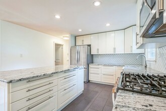 2502 Joiner Ct in Decatur, GA - Building Photo - Building Photo