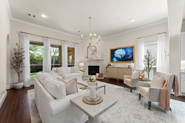 property at 72 Twin Ponds Pl