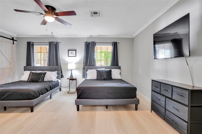 property at 1523 Saddlecreek Dr