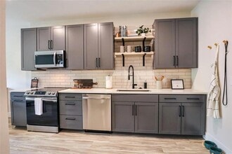 1330 Fairmont Ave NW in Atlanta, GA - Building Photo - Building Photo