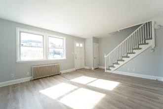 809 Braeside Rd in Baltimore, MD - Foto de edificio - Building Photo