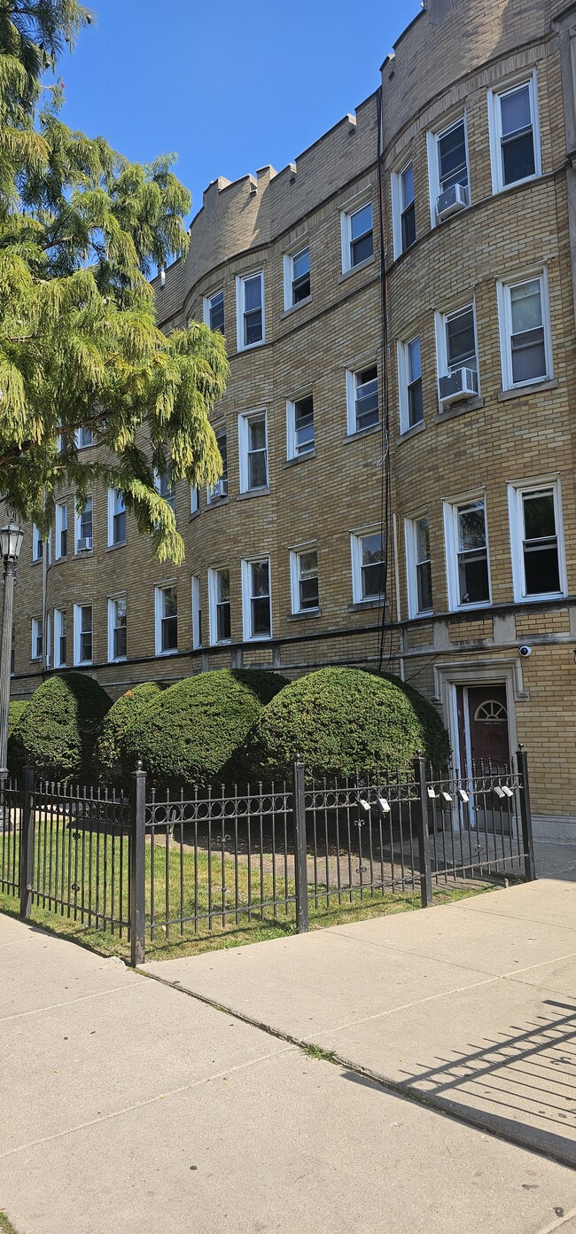 4516 N Malden St, Unit 4503-GA