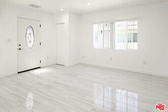 4564 W Broadway in Hawthorne, CA - Building Photo - Building Photo