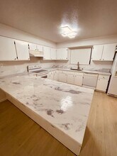 7963 Arcade Lake Ln in Citrus Heights, CA - Building Photo - Building Photo