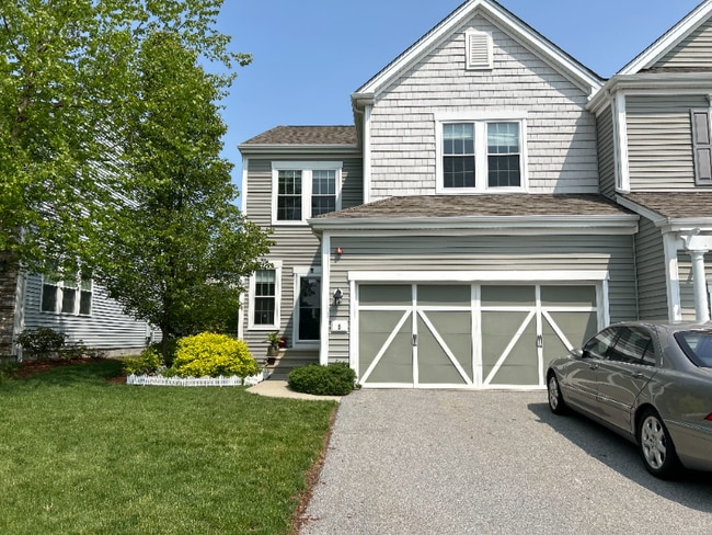 property at 5 Frostpane Ln