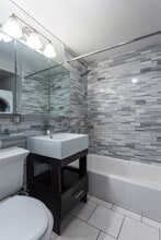 234 W 14th St in New York, NY - Building Photo - Building Photo