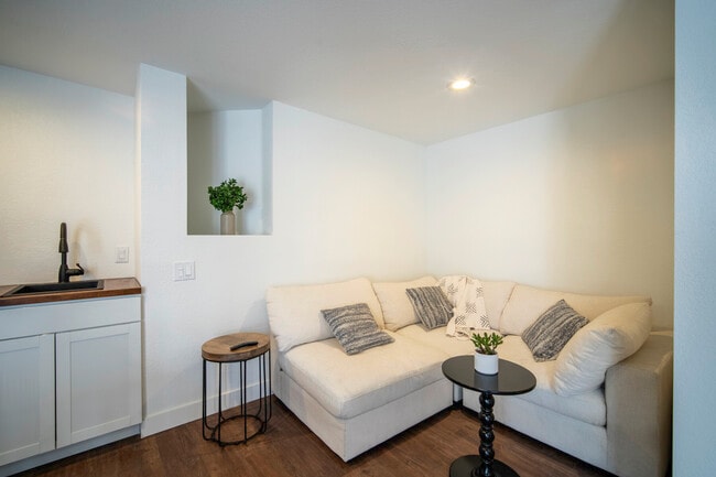 2912 Via Hidalgo, Unit 2912 via Hidalgo b in San Clemente, CA - Building Photo - Building Photo