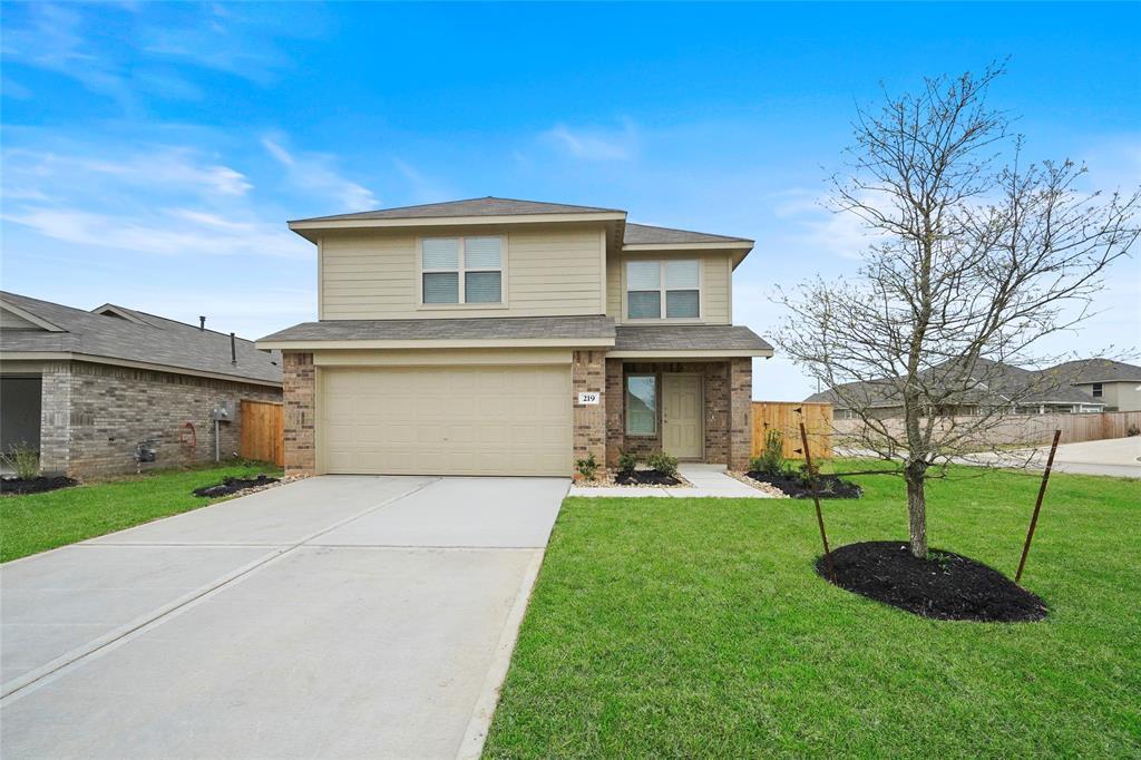 219 Sage River Ct in Willis, TX - Building Photo