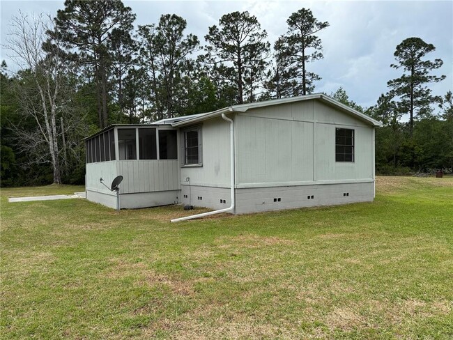 4318 Walnut Ave in Bunnell, FL - Building Photo - Building Photo
