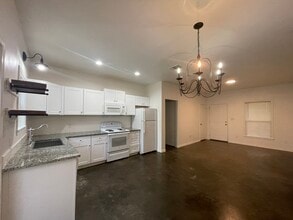 6197 County Rd 1143 in Tyler, TX - Building Photo - Building Photo