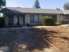 3025 W Pontiac Way in Fresno, CA - Building Photo