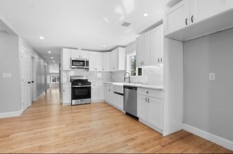 69 Cutler St in Worcester, MA - Building Photo - Building Photo