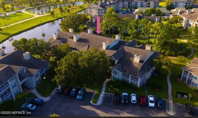 property at 800 Ironwood Dr
