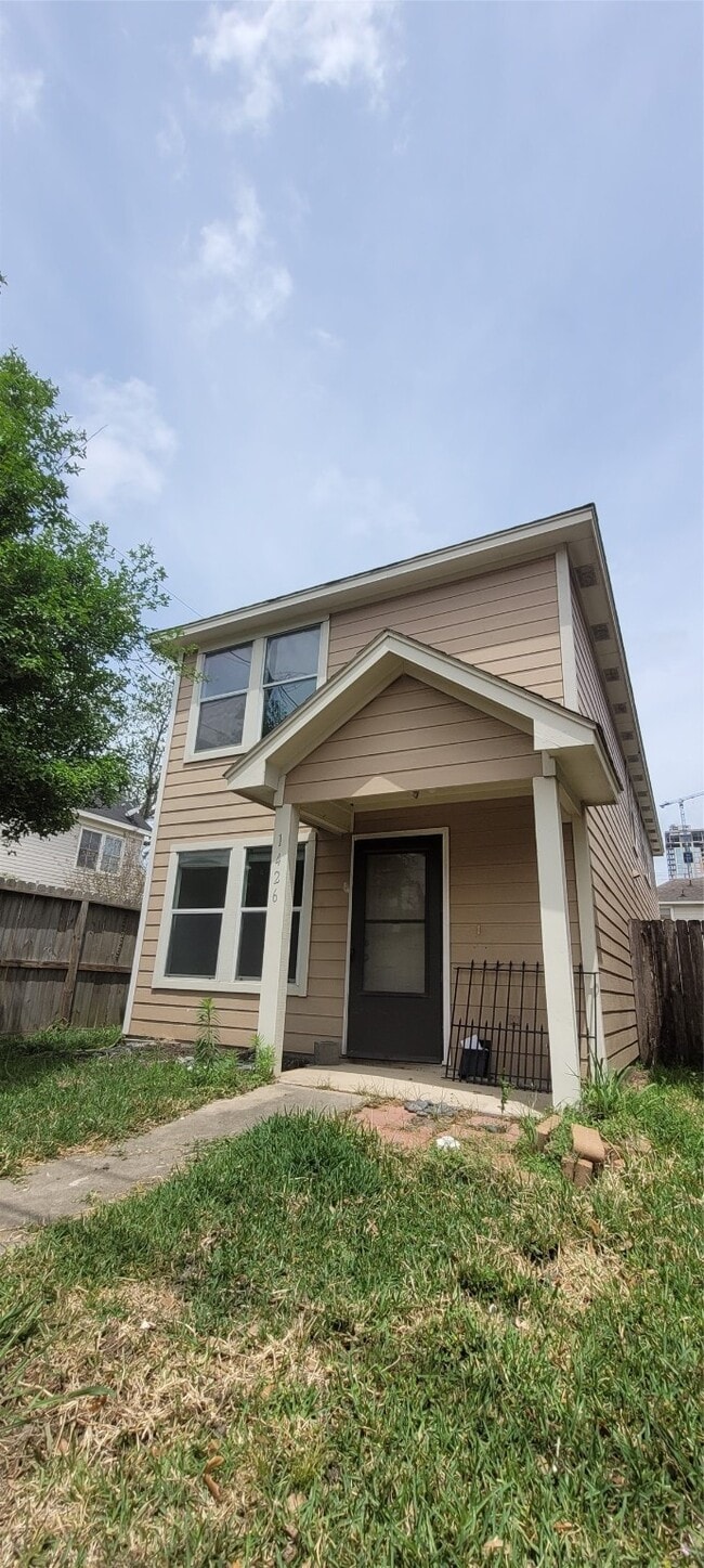 property at 1426 Ruthven St