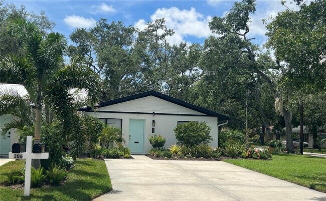 property at 302 19th St E