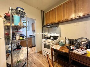 16 Copenger St, Unit 1 in Boston, MA - Building Photo - Building Photo