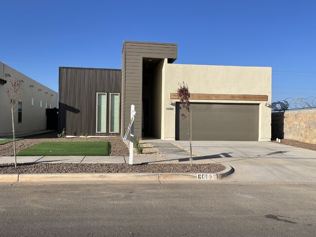 property at 6093 Hidden Psge Ave