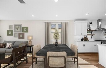 610 Sunflower Trl in Sherman, TX - Building Photo - Building Photo