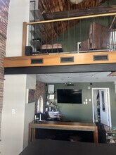 51 W Blenkner St, Unit 301 in Columbus, OH - Foto de edificio - Building Photo