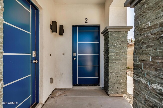 1305 E Madison St, Unit 2 in Phoenix, AZ - Building Photo - Building Photo
