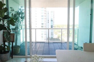 1861 NW S River Dr in Miami, FL - Building Photo - Building Photo