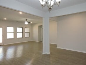 2100 Penn St in Farmersville, TX - Building Photo - Building Photo