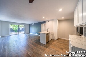 8038 Broadway in San Antonio, TX - Building Photo - Building Photo