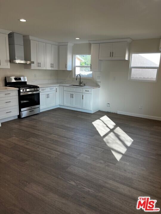 636-634 E 87th St in Los Angeles, CA - Building Photo